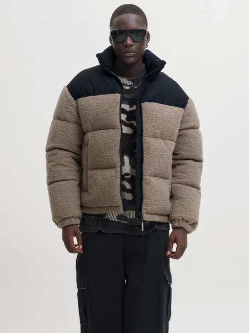 Куртки и дубленки JACK & JONES FLARE TEDDY PUFFER JACKET модель 12286050_Desert Taupe BLOCKING Фото