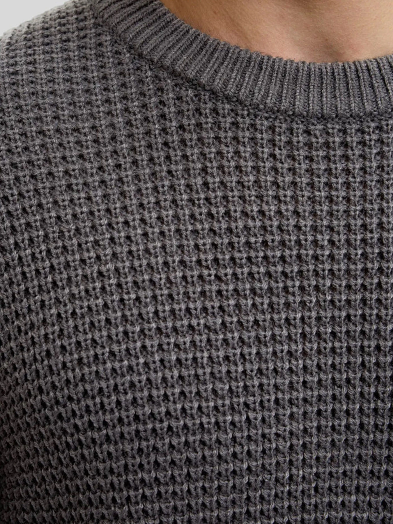 Свитры и кардиганы JACK & JONES GLOBAL KNIT CREW NECK модель 12287594_Asphalt Свитры и кардиганы JACK & JONES GLOBAL KNIT CREW NECK модель 12287594_Asphalt Фото