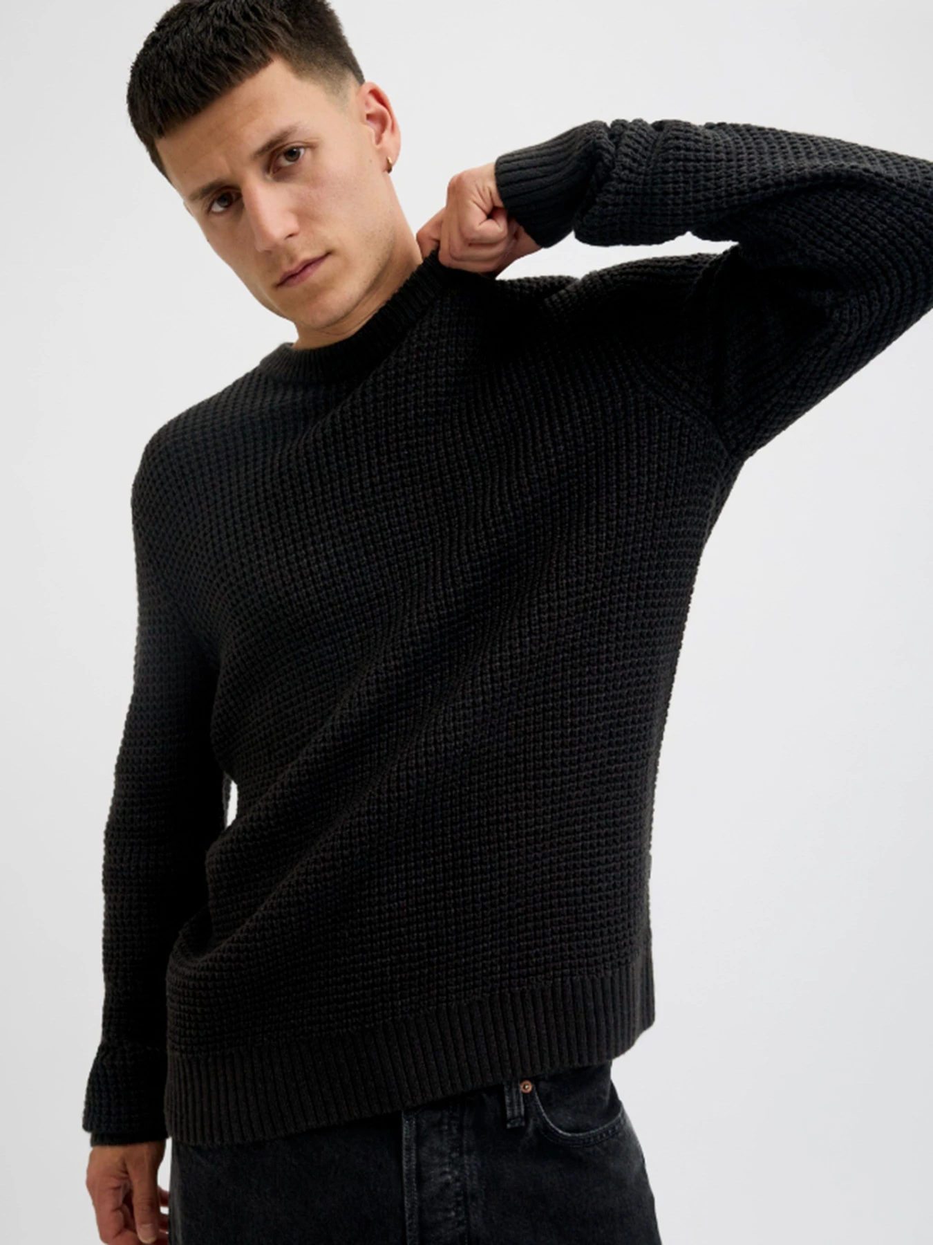 Свитры и кардиганы JACK & JONES GLOBAL KNIT CREW NECK модель 12287594_Black Фото