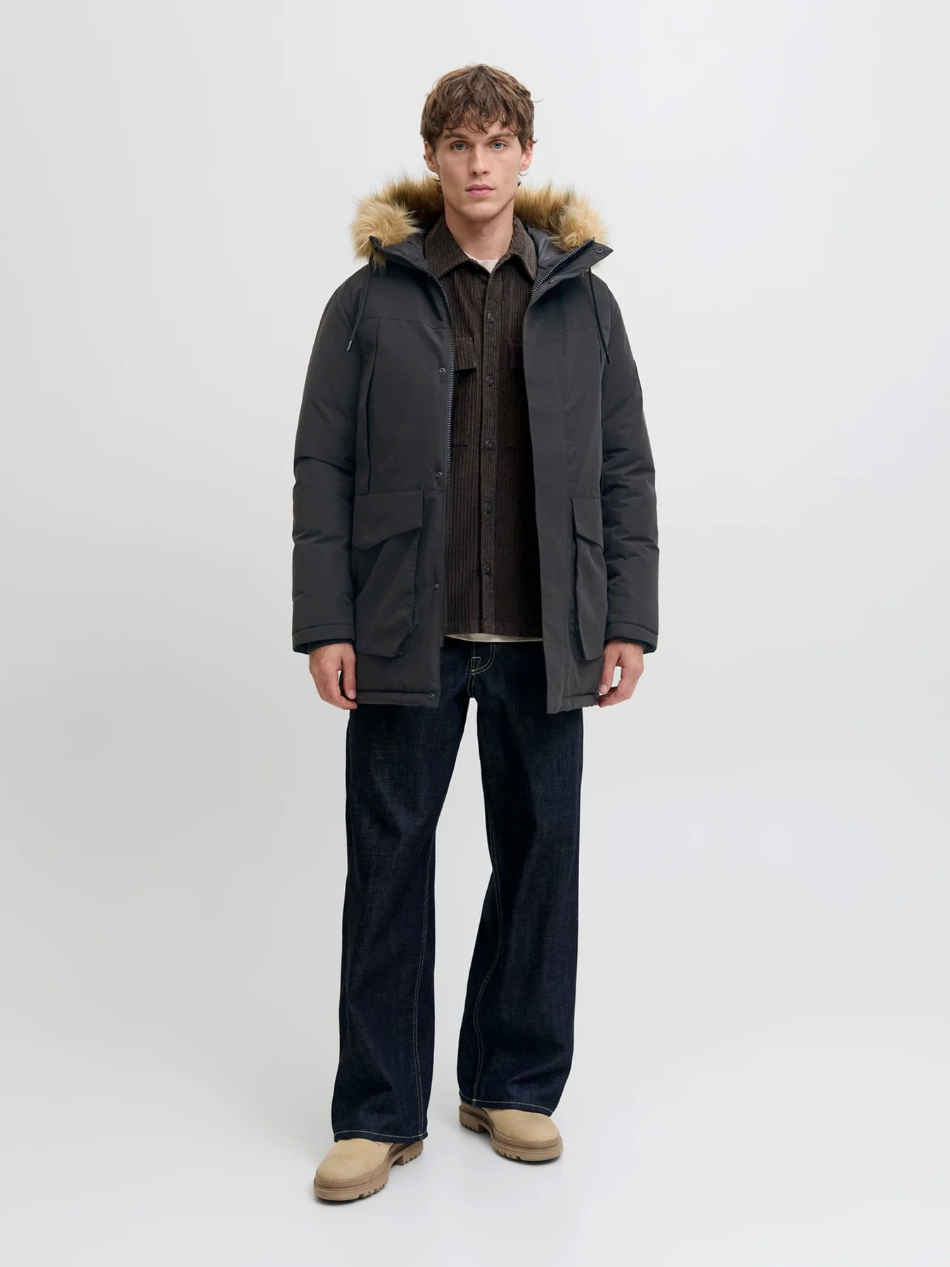 Куртки и дубленки JACK & JONES CAMP FAUX FUR PARKA модель 12279267_Black Куртки и дубленки JACK & JONES CAMP FAUX FUR PARKA модель 12279267_Black Фото