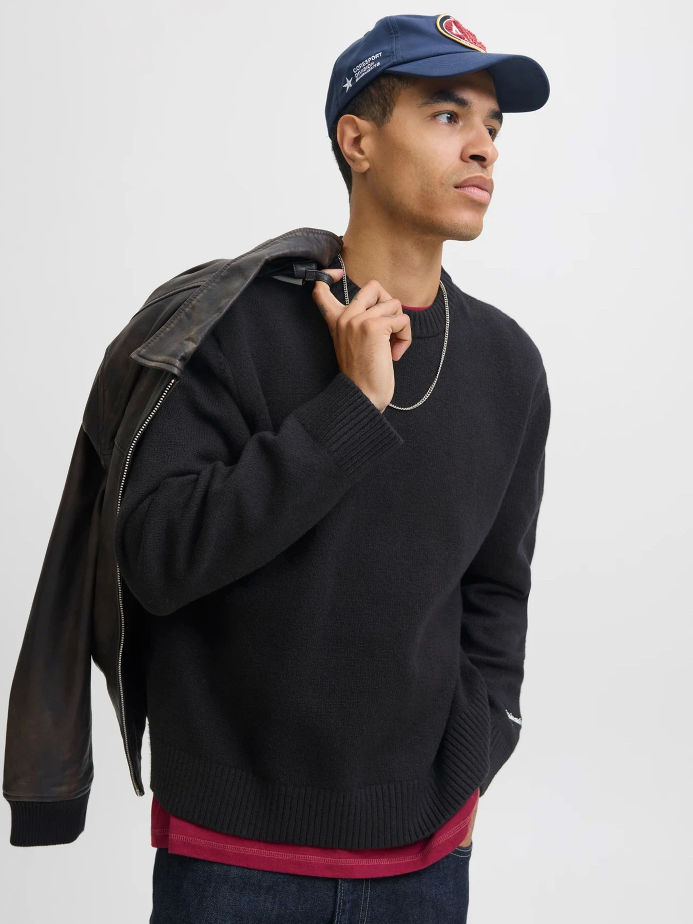 Свитры и кардиганы JACK & JONES NORREBRO KNIT CREW NECK модель 12282728_Black Свитры и кардиганы JACK & JONES NORREBRO KNIT CREW NECK модель 12282728_Black Фото