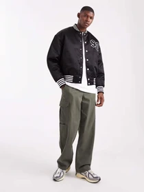 Куртки и дубленки JACK & JONES MEADOWS BOMBER модель 12282953_Black Фото