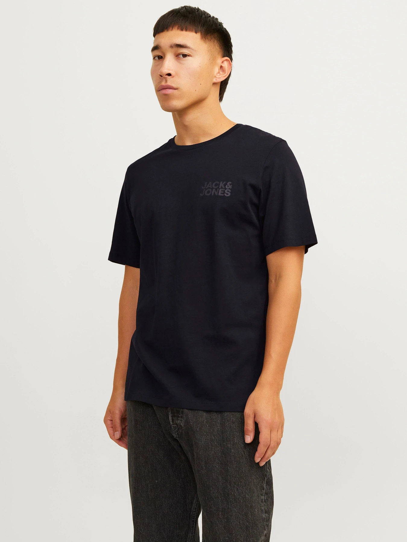 Футболки и поло JACK & JONES CORP LOGO TEE модель 12151955_Black Small Print/Black Футболки и поло JACK & JONES CORP LOGO TEE модель 12151955_Black Small Print/Black Фото
