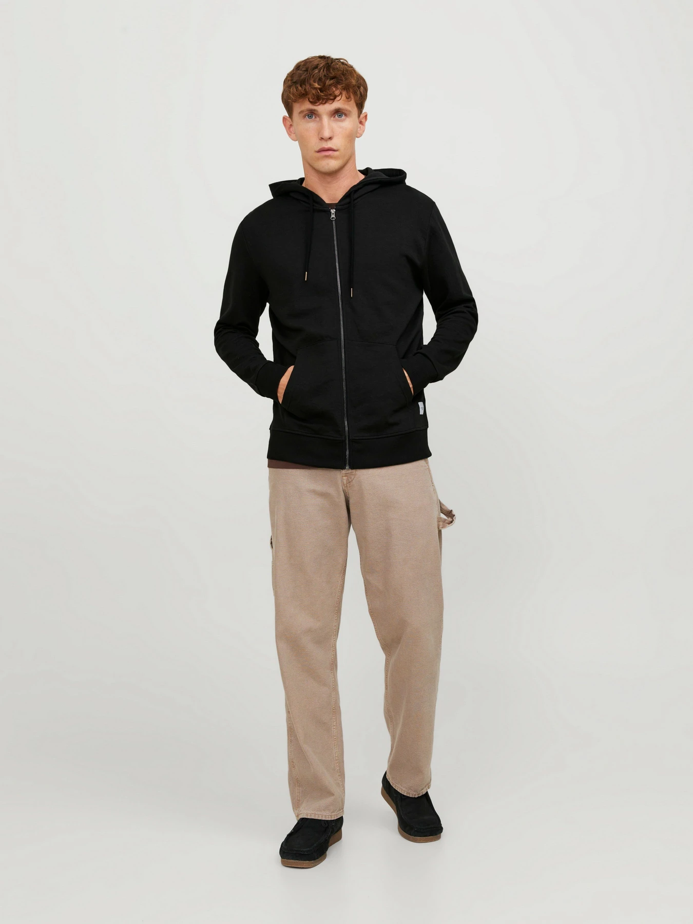 Худи и свитшоты JACK & JONES BASIC SWEAT ZIP HOOD модель 12181901_Black REG Худи и свитшоты JACK & JONES BASIC SWEAT ZIP HOOD модель 12181901_Black REG Фото