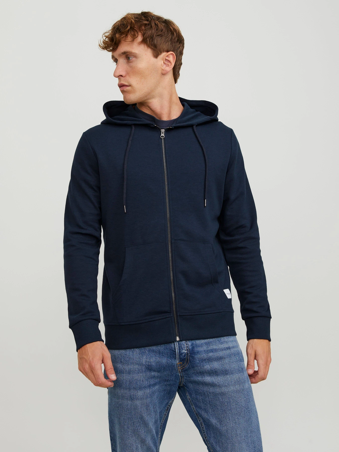Худи и свитшоты JACK & JONES BASIC SWEAT ZIP HOOD модель 12181901_Navy Blazer REG Худи и свитшоты JACK & JONES BASIC SWEAT ZIP HOOD модель 12181901_Navy Blazer REG Фото
