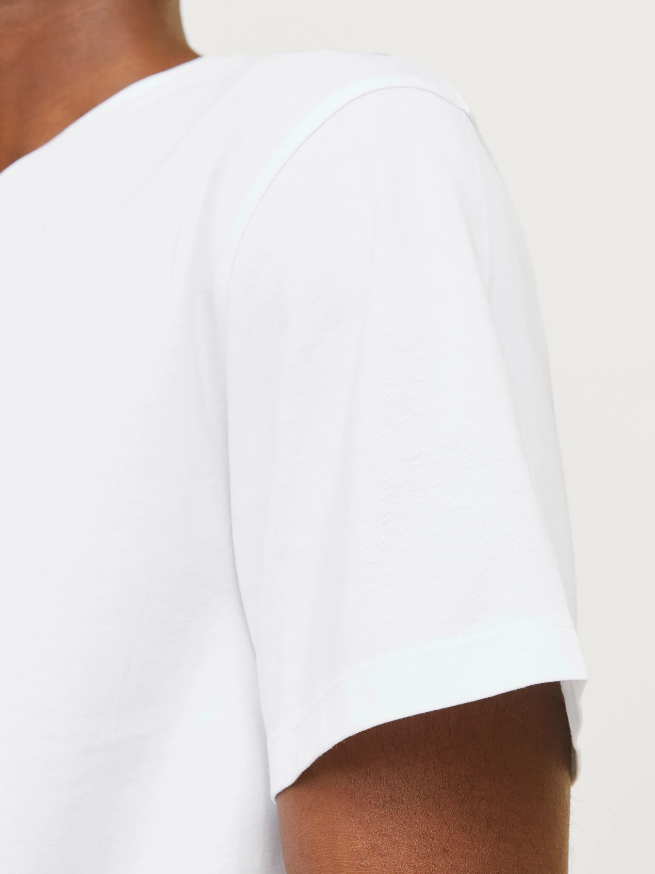 Футболки і поло JACK & JONES CORP GRAPHIC TEE модель 12268415_White Фото