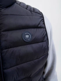 Куртки и дубленки JACK & JONES BRADLEY LIGHT BODYWARMER модель 12280973_Black Фото