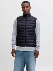 Куртки и дубленки JACK & JONES BRADLEY LIGHT BODYWARMER модель 12280973_Black Фото