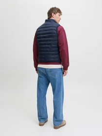 Куртки та дублянки JACK & JONES BRADLEY LIGHT BODYWARMER модель 12280973_Sky Captain Фото