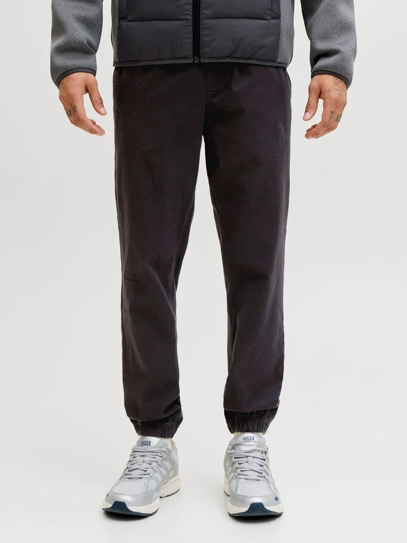 Брюки JACK & JONES GORDON DYLAN JOGGER модель 12288471_Black Фото