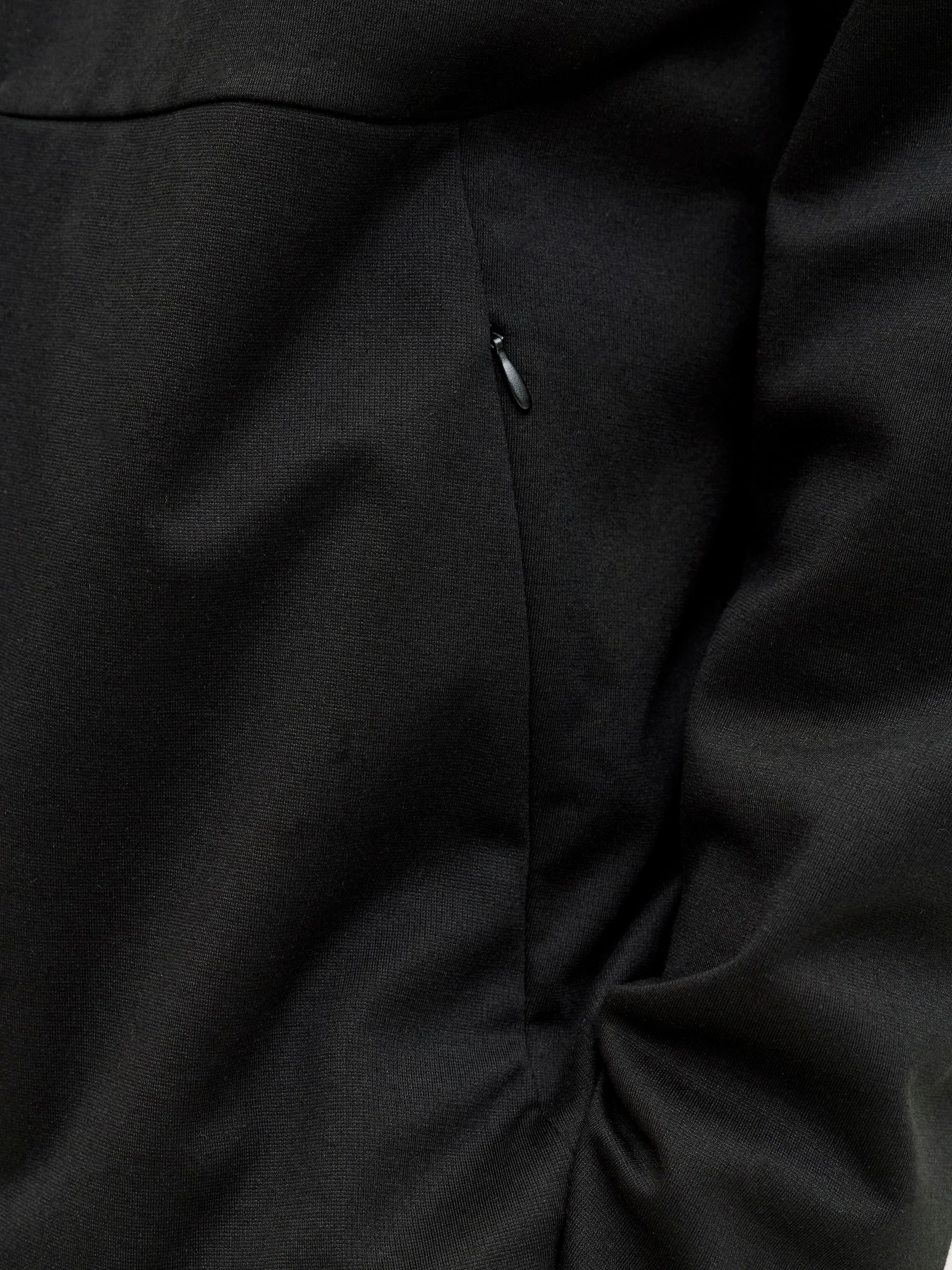 Худи и свитшоты JACK & JONES BASE SWEAT ZIP HOOD модель 12289209_Black Худи и свитшоты JACK & JONES BASE SWEAT ZIP HOOD модель 12289209_Black Фото