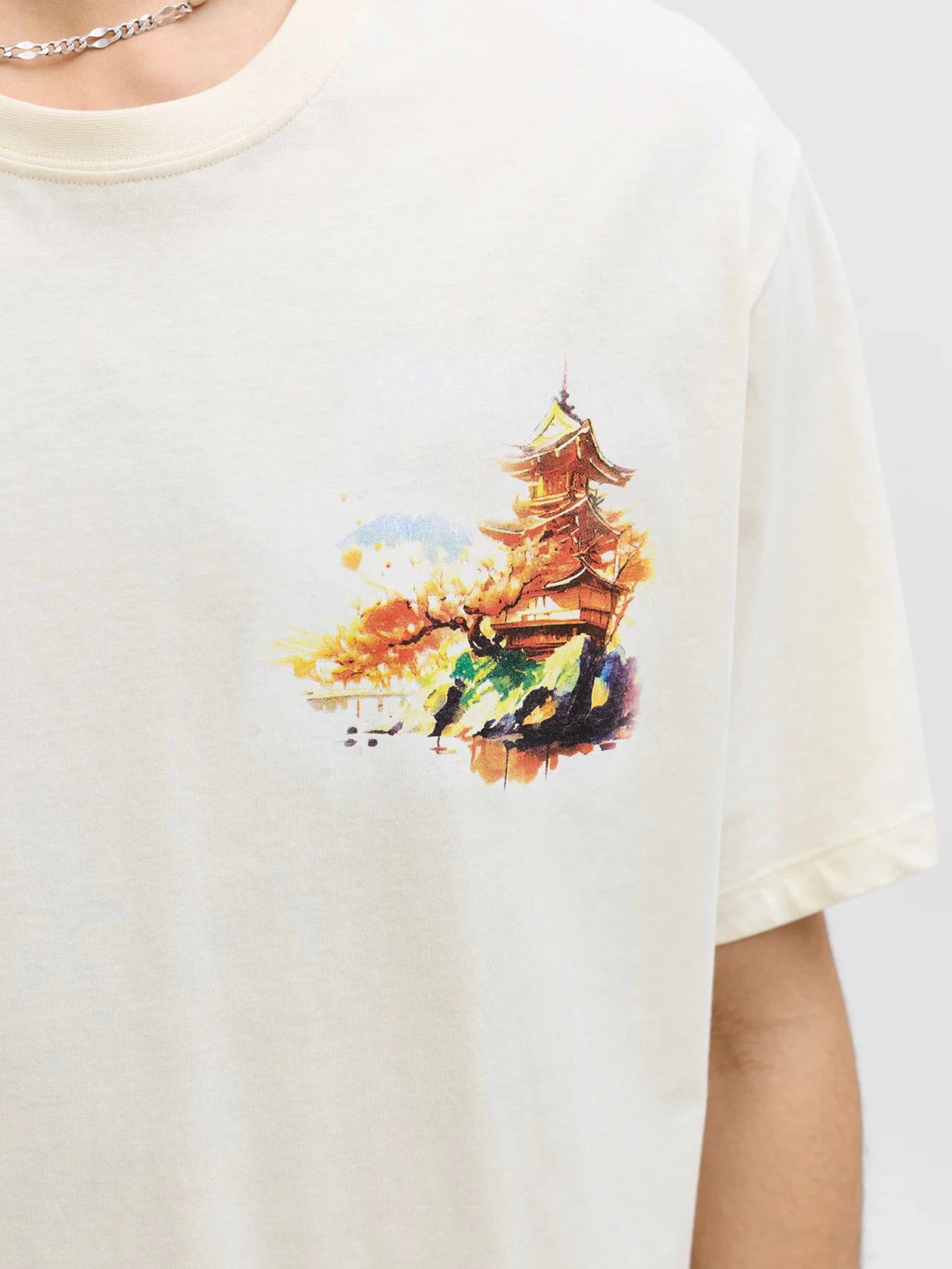 Футболки і поло JACK & JONES BIG JAPAN TEE модель 12293428_Antique White RED AW Футболки і поло JACK & JONES BIG JAPAN TEE модель 12293428_Antique White RED AW Фото