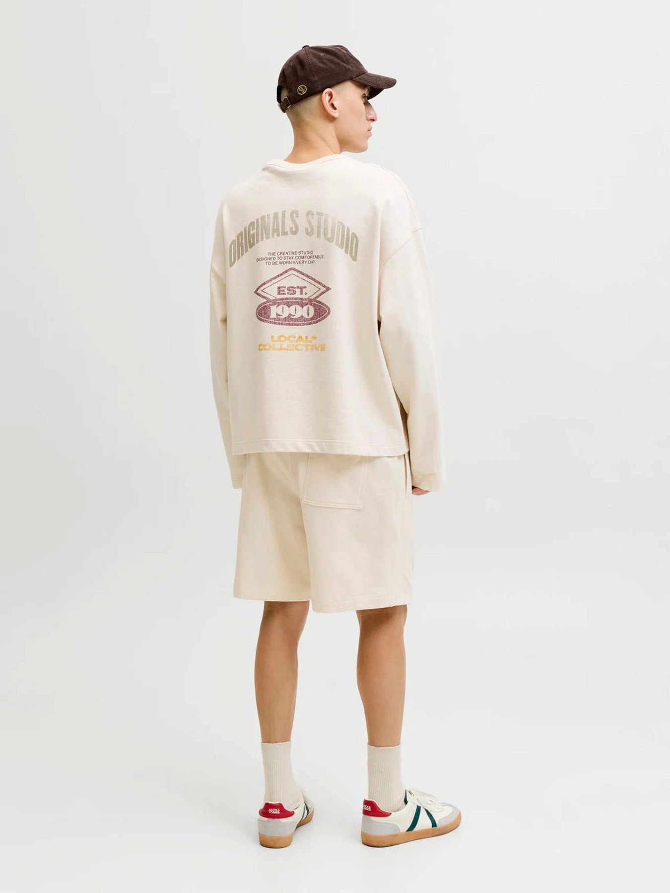 Шорты JACK & JONES KARL NORREBRO SWEAT SHORTS модель 12292565_Antique White Шорты JACK & JONES KARL NORREBRO SWEAT SHORTS модель 12292565_Antique White Фото