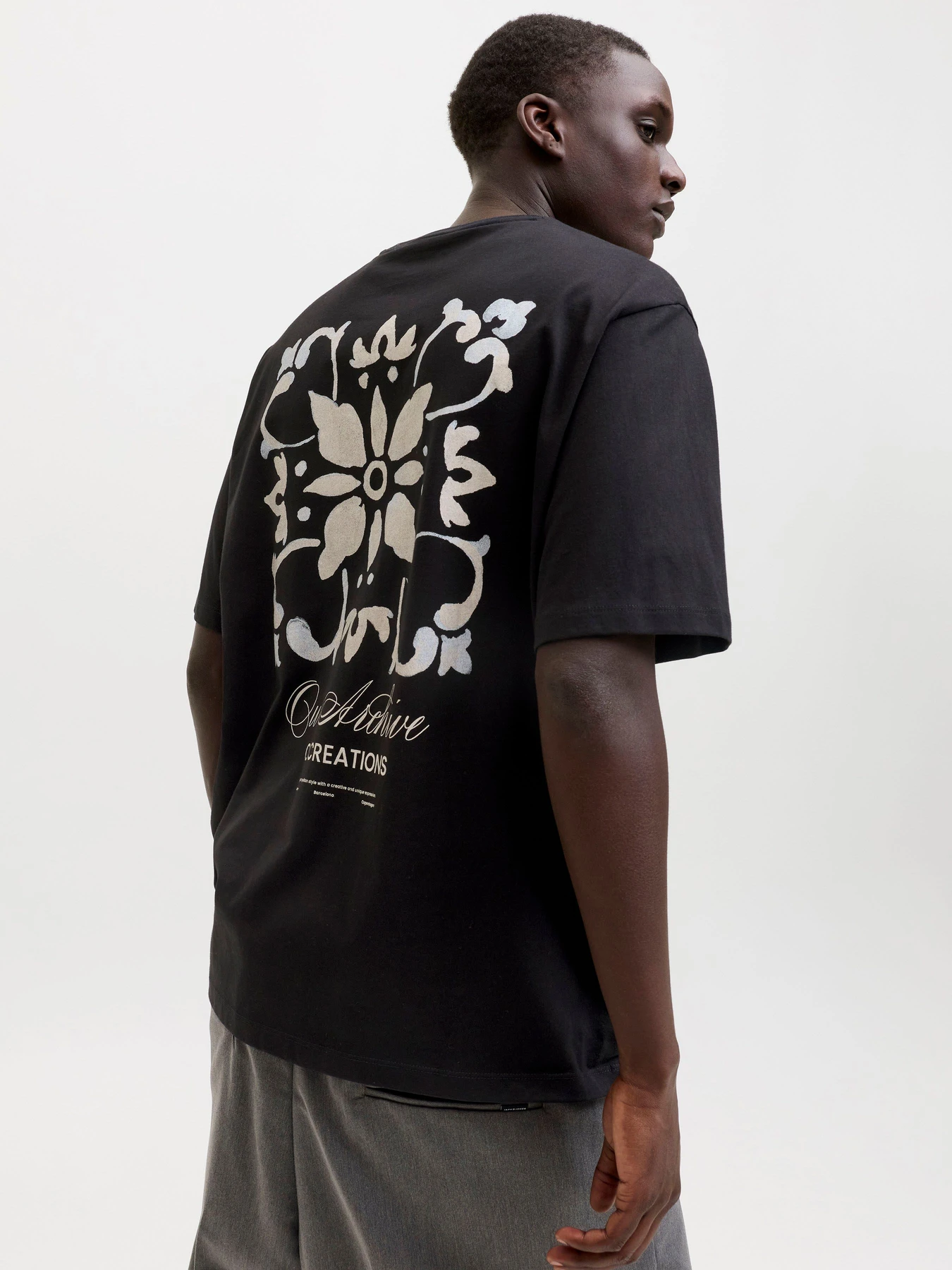Футболки и поло JACK & JONES ART PRINT TEE модель 12288095_Black Фото
