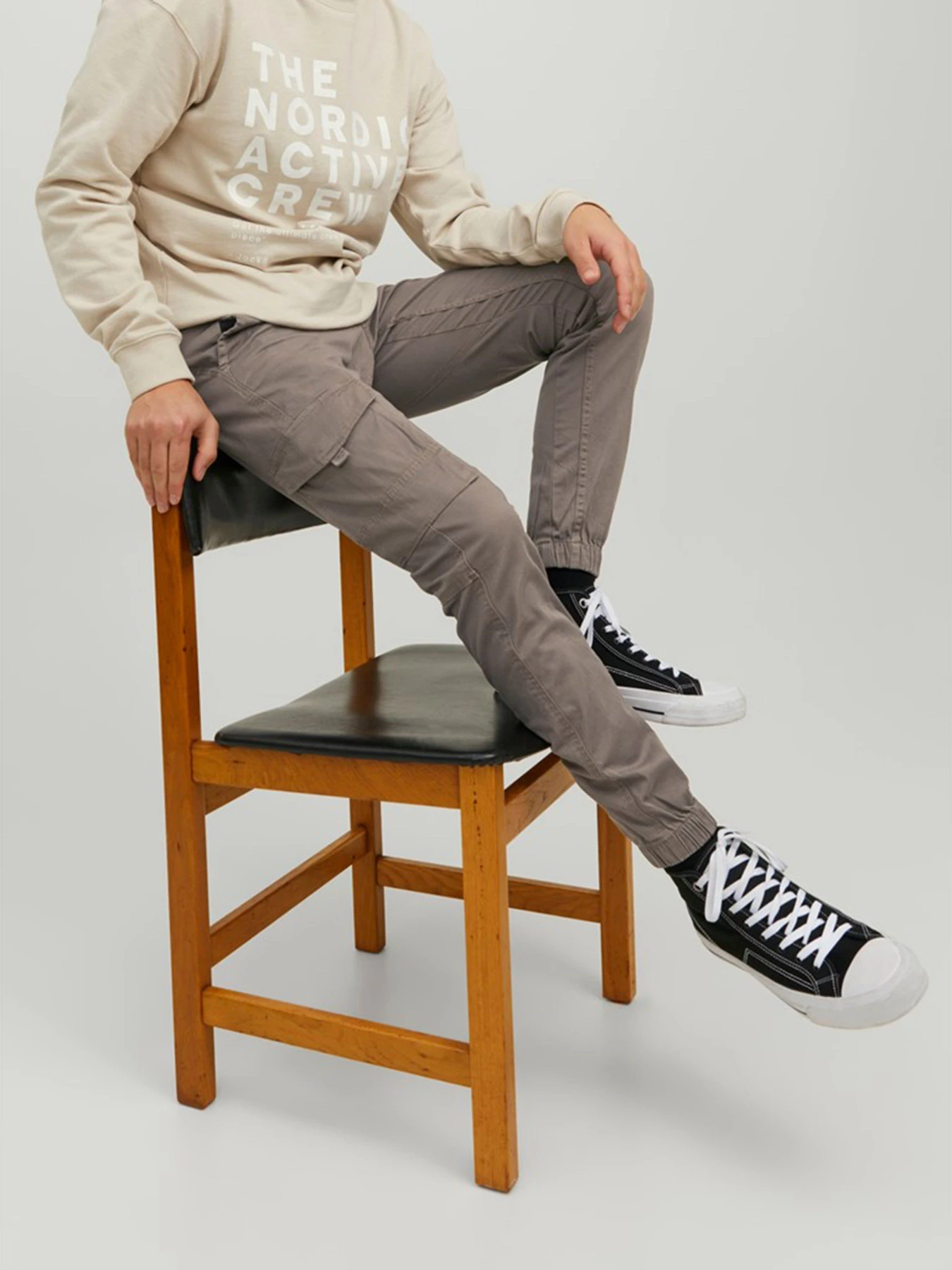 Брюки JACK & JONES модель 12139912_Falcon Брюки JACK & JONES модель 12139912_Falcon Фото