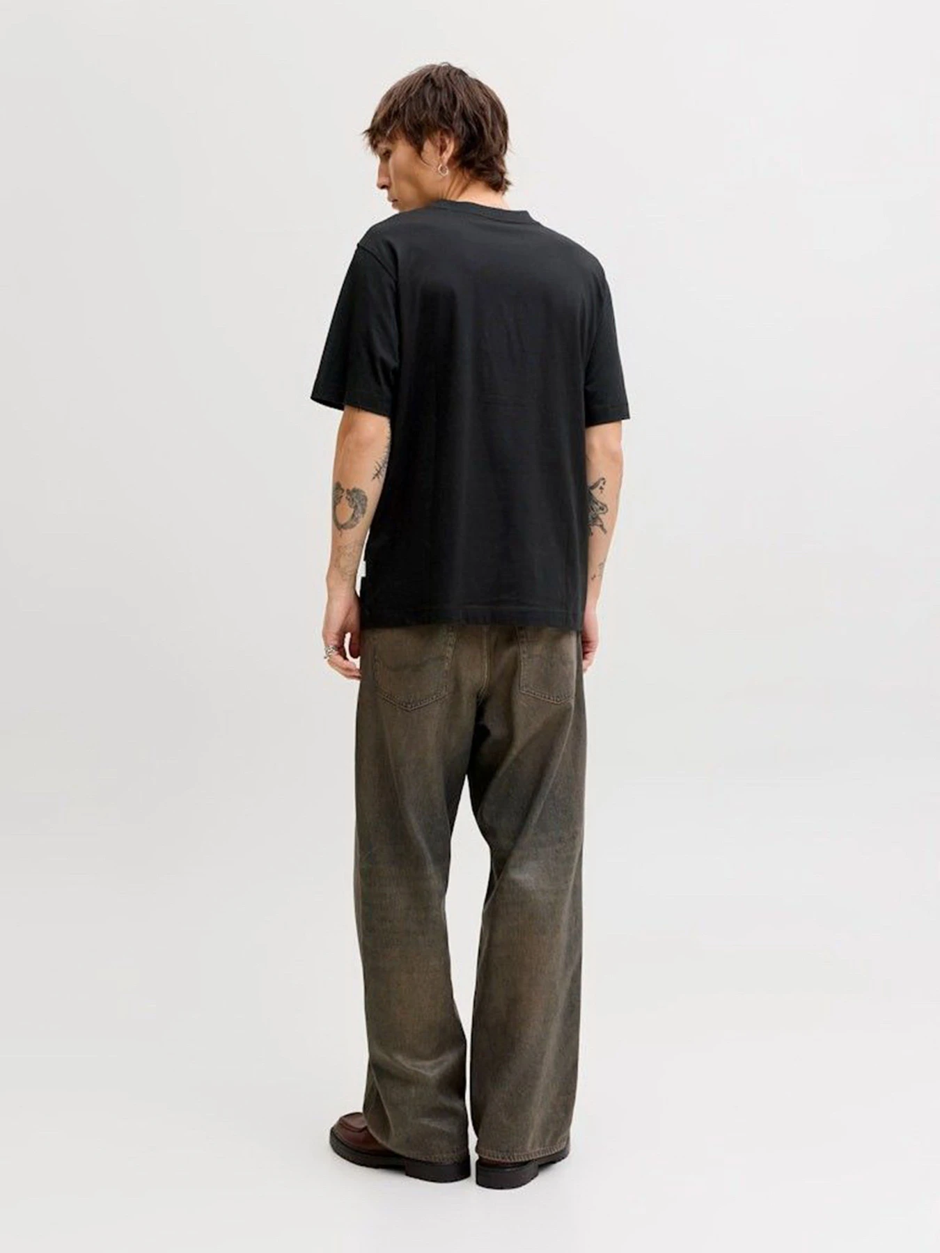 Футболки і поло JACK & JONES NORREBRO PHOTO TEE модель 12291022_Black Main2 26 Футболки і поло JACK & JONES NORREBRO PHOTO TEE модель 12291022_Black Main2 26 Фото