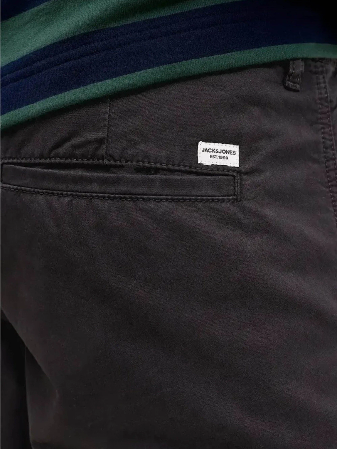 Шорты JACK & JONES COLE MATTY CARGO SHORT модель 12292263_Black Шорты JACK & JONES COLE MATTY CARGO SHORT модель 12292263_Black Фото