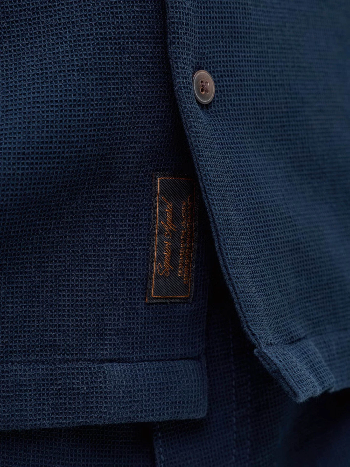 Рубашки JACK & JONES GLOBAL WAFFLE RESORT SHIRT модель 12295551_Navy Blazer Рубашки JACK & JONES GLOBAL WAFFLE RESORT SHIRT модель 12295551_Navy Blazer Фото
