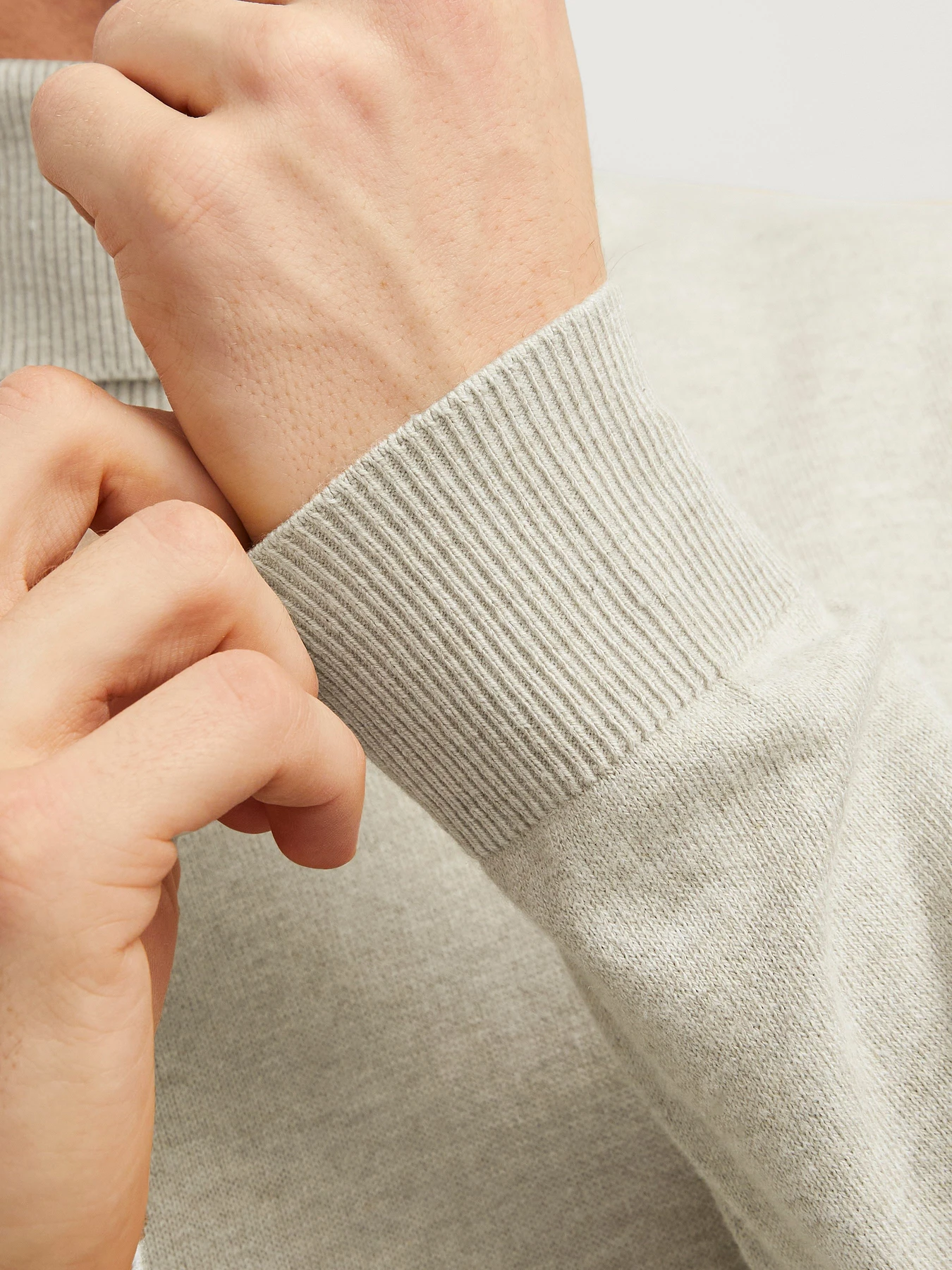 Светри та кардигани JACK & JONES EMIL KNIT ROLL NECK модель 12157417_Oatmeal Melange Светри та кардигани JACK & JONES EMIL KNIT ROLL NECK модель 12157417_Oatmeal Melange Фото