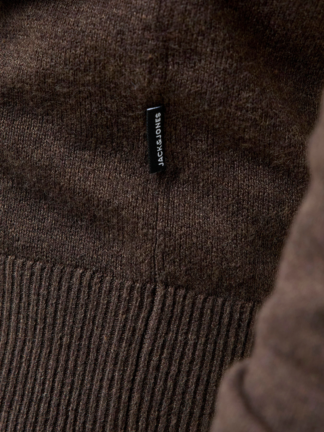 Светри та кардигани JACK & JONES EMIL KNIT CREW NECK модель 12208364_Mulch TWIST Светри та кардигани JACK & JONES EMIL KNIT CREW NECK модель 12208364_Mulch TWIST Фото
