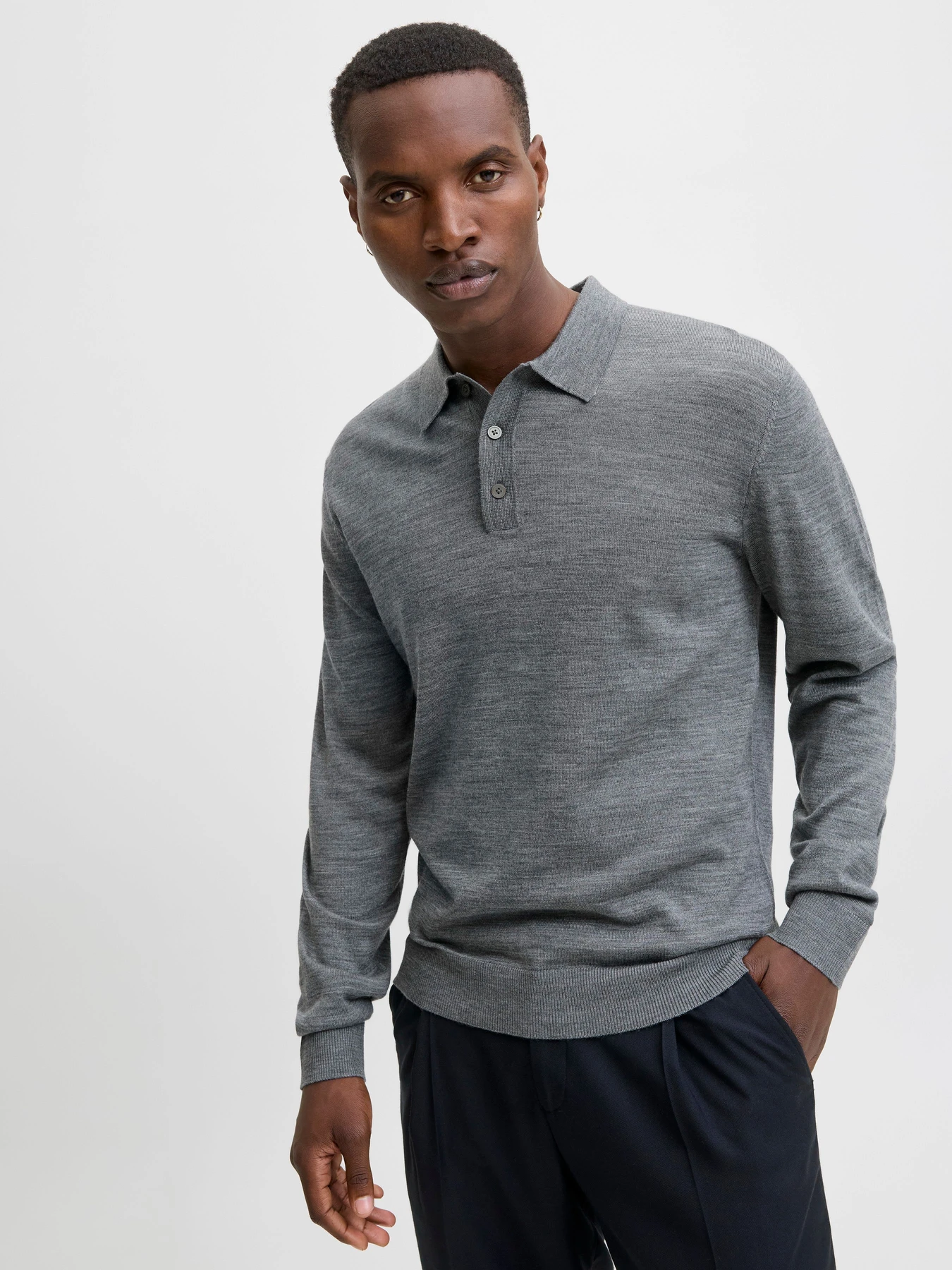 Футболки и поло JACK & JONES BLAMERINO KNIT POLO модель 12281757_Medium Grey Melange Футболки и поло JACK & JONES BLAMERINO KNIT POLO модель 12281757_Medium Grey Melange Фото