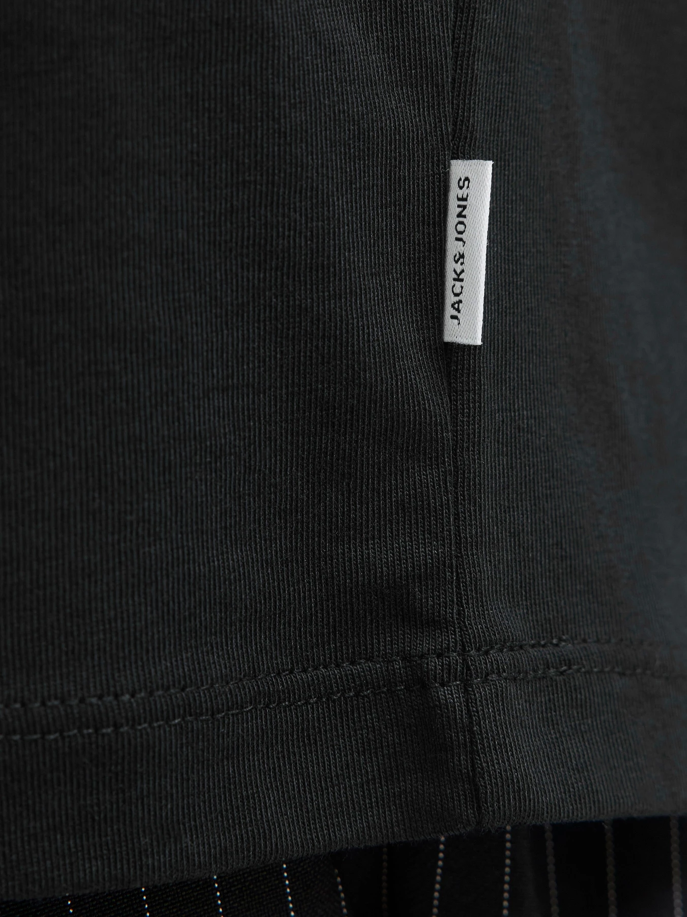 Худи и свитшоты JACK & JONES ORGANIC BASIC TEE LS O-NECK модель 12279538_Black Худи и свитшоты JACK & JONES ORGANIC BASIC TEE LS O-NECK модель 12279538_Black Фото
