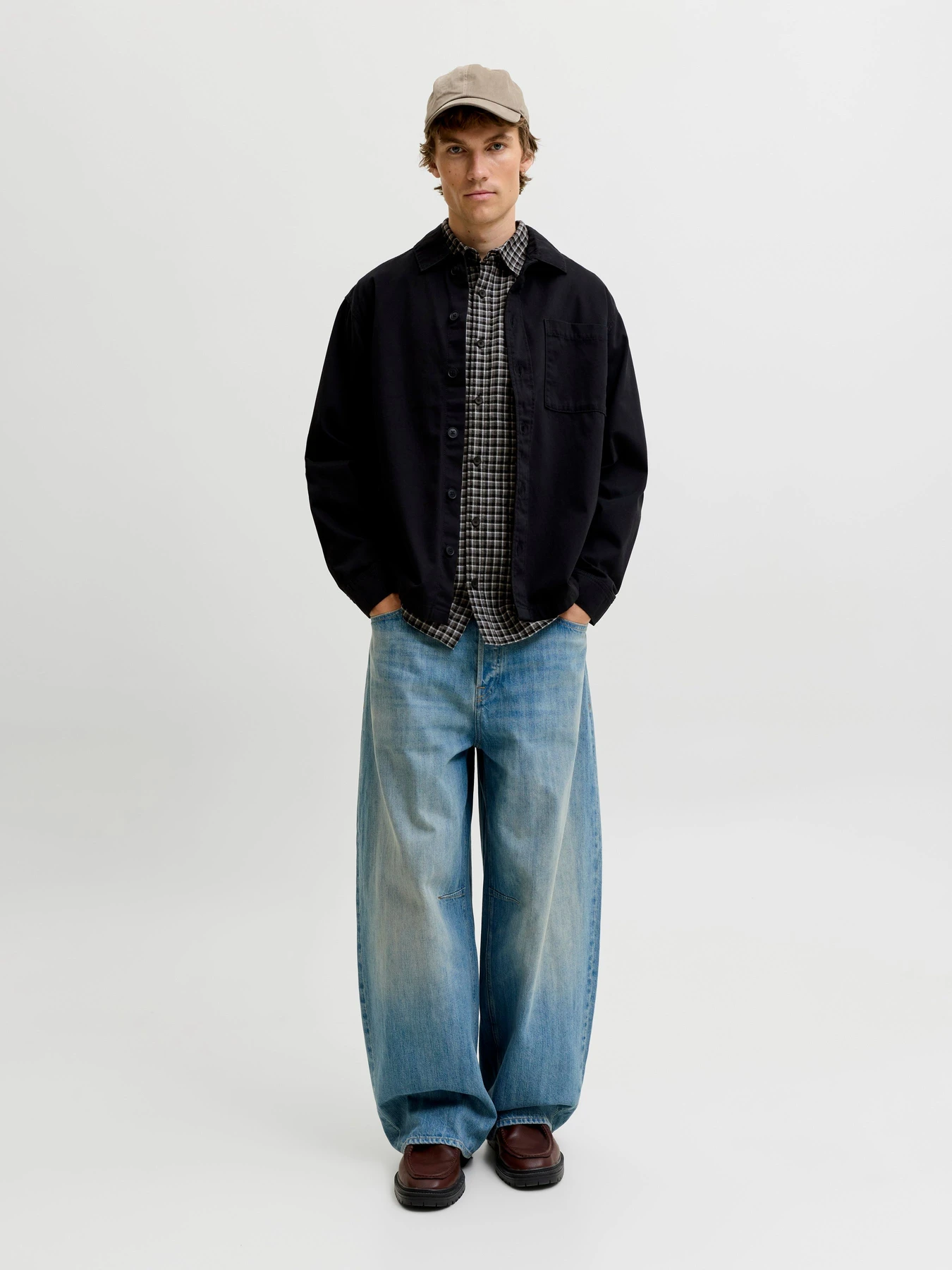 Рубашки JACK & JONES CARTER CHECK SHIRT LS модель 12298743_Black Рубашки JACK & JONES CARTER CHECK SHIRT LS модель 12298743_Black Фото
