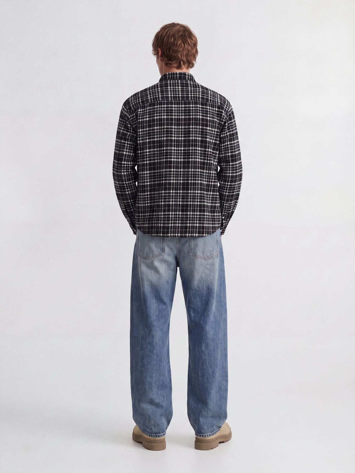 Рубашки JACK & JONES FREDERIKSBERG FLANNEL SHIRT L/ модель 12301088_Black CHECKS Рубашки JACK & JONES FREDERIKSBERG FLANNEL SHIRT L/ модель 12301088_Black CHECKS Фото