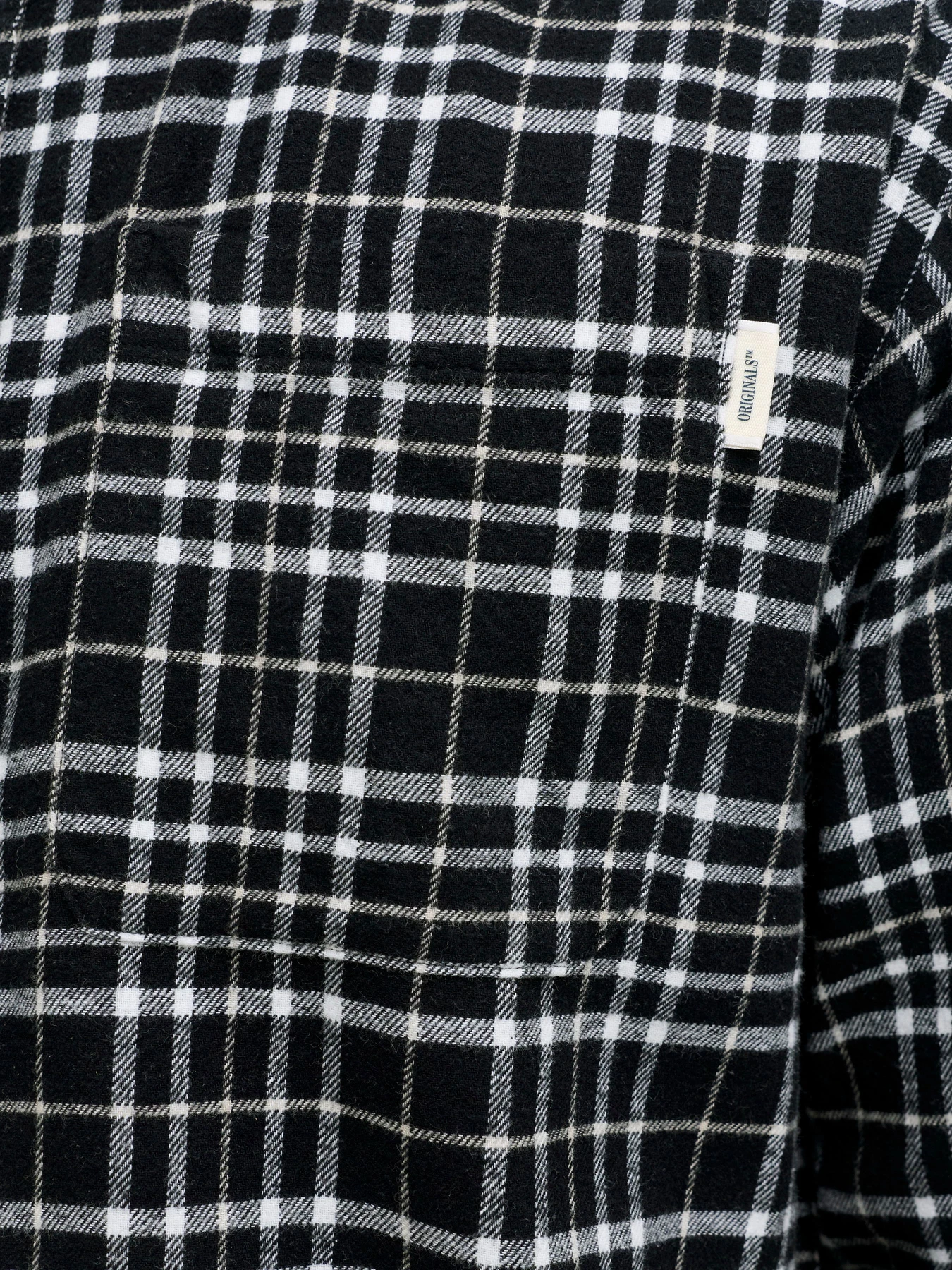 Рубашки JACK & JONES FREDERIKSBERG FLANNEL SHIRT L/ модель 12301088_Black CHECKS Рубашки JACK & JONES FREDERIKSBERG FLANNEL SHIRT L/ модель 12301088_Black CHECKS Фото