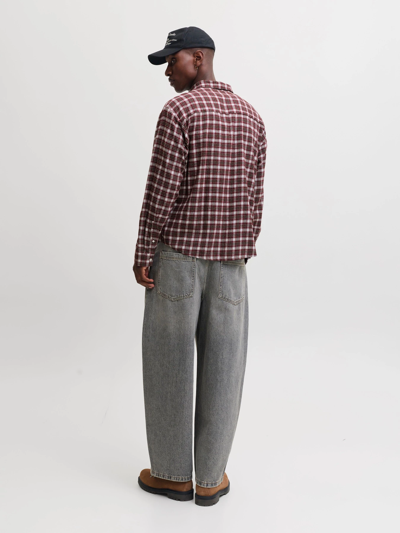 Сорочки JACK & JONES FREDERIKSBERG FLANNEL SHIRT L/ модель 12301088_Chocolate Truffle CHECKS Фото