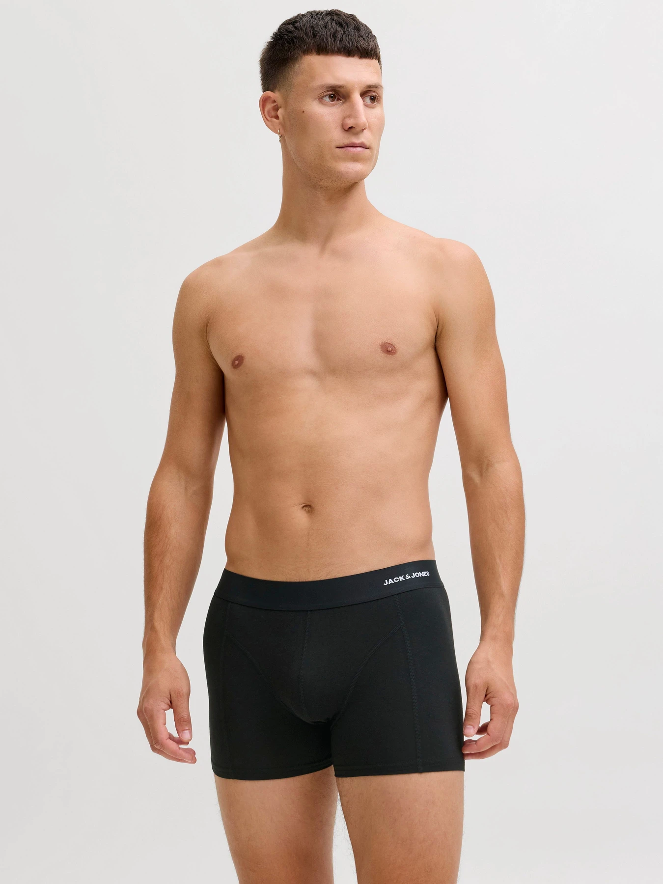 Нижнее белье JACK & JONES BASIC BAMBOO TRUNKS модель 12198852_Black Black - Black Нижнее белье JACK & JONES BASIC BAMBOO TRUNKS модель 12198852_Black Black - Black Фото