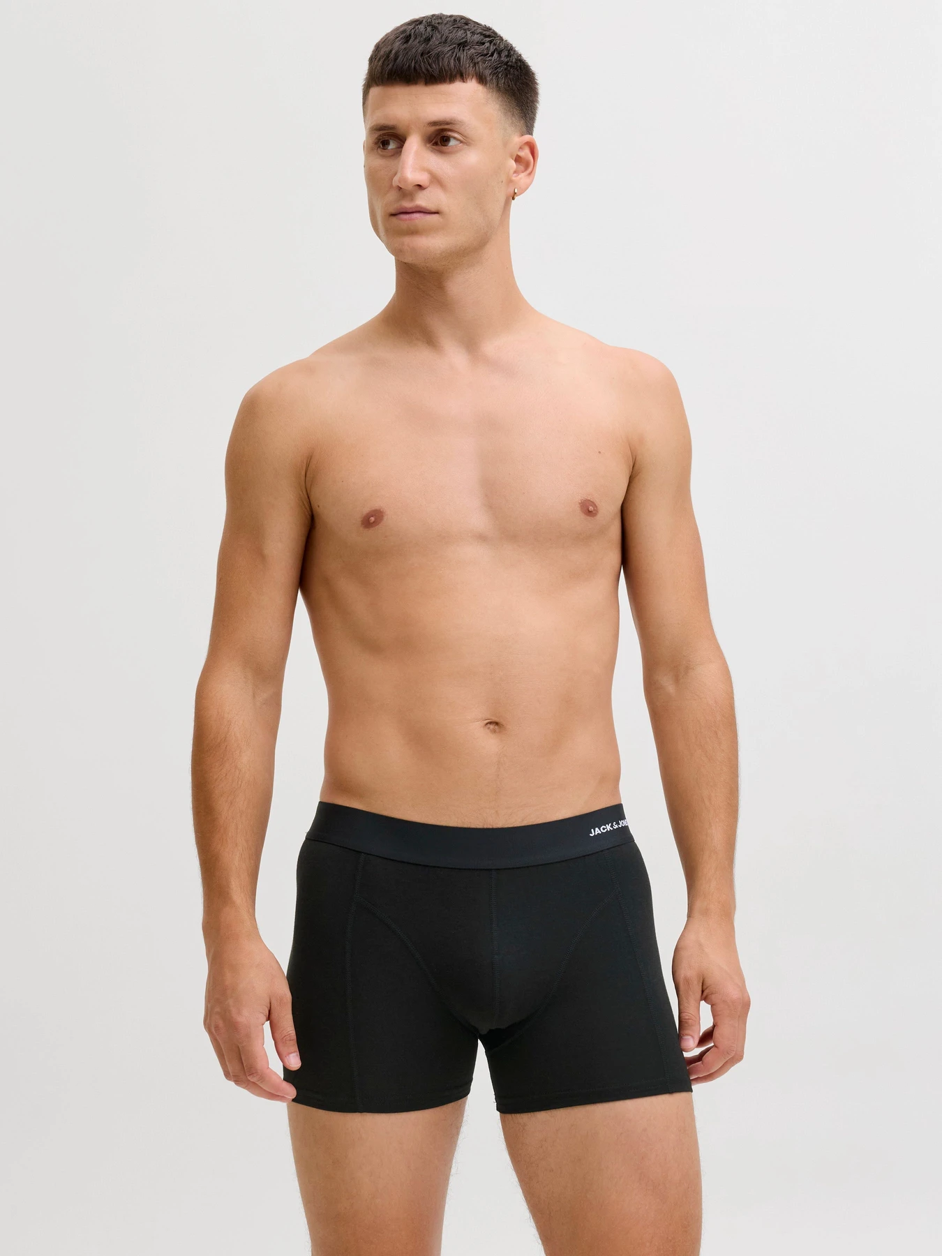 Нижнее белье JACK & JONES BASIC BAMBOO TRUNKS модель 12198852_Black Black - Black Нижнее белье JACK & JONES BASIC BAMBOO TRUNKS модель 12198852_Black Black - Black Фото