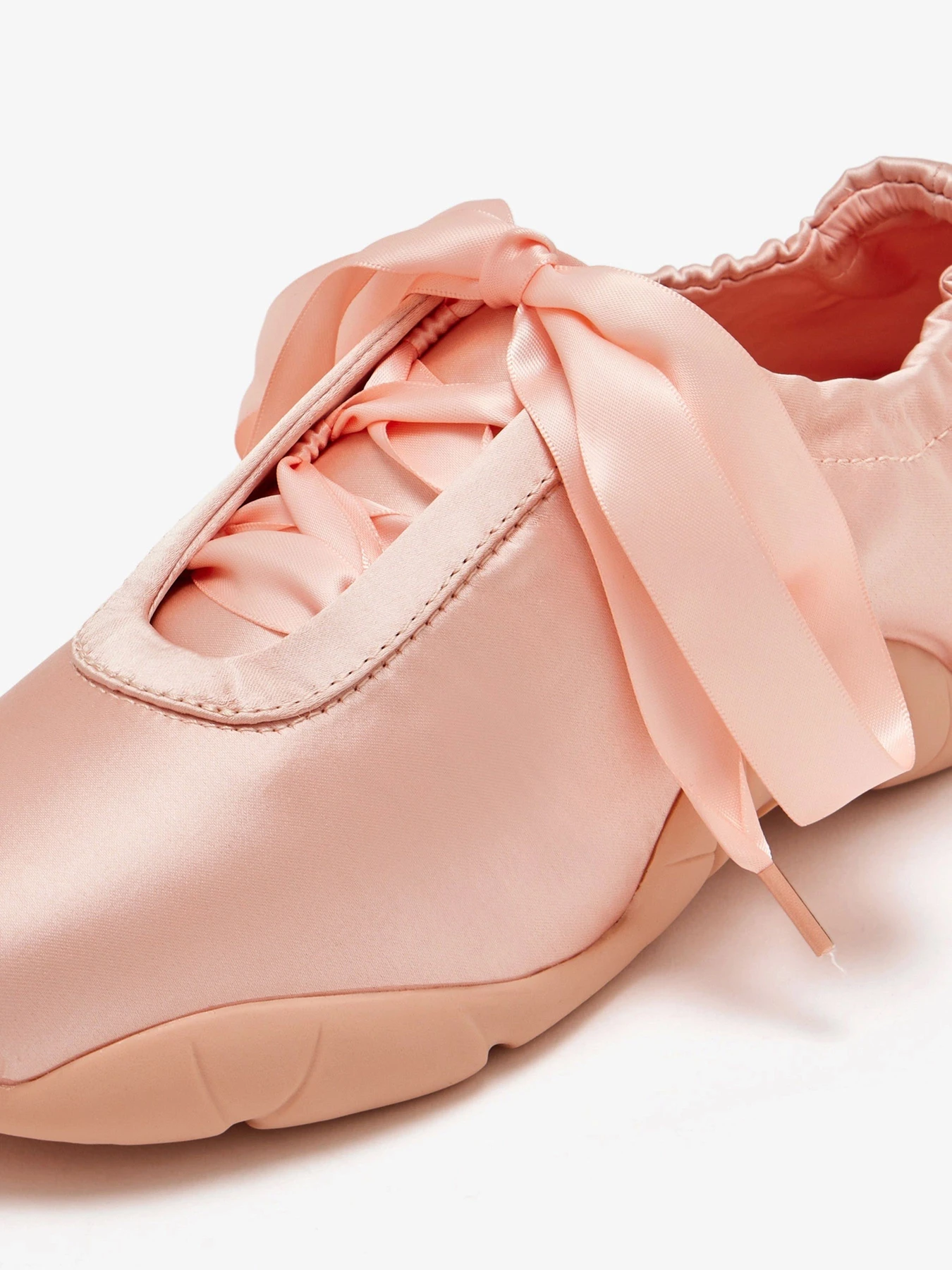 Кроссовки JW PEI FLAVIA модель 12BS02-4 Кроссовки JW PEI FLAVIA модель 12BS02-4 Фото