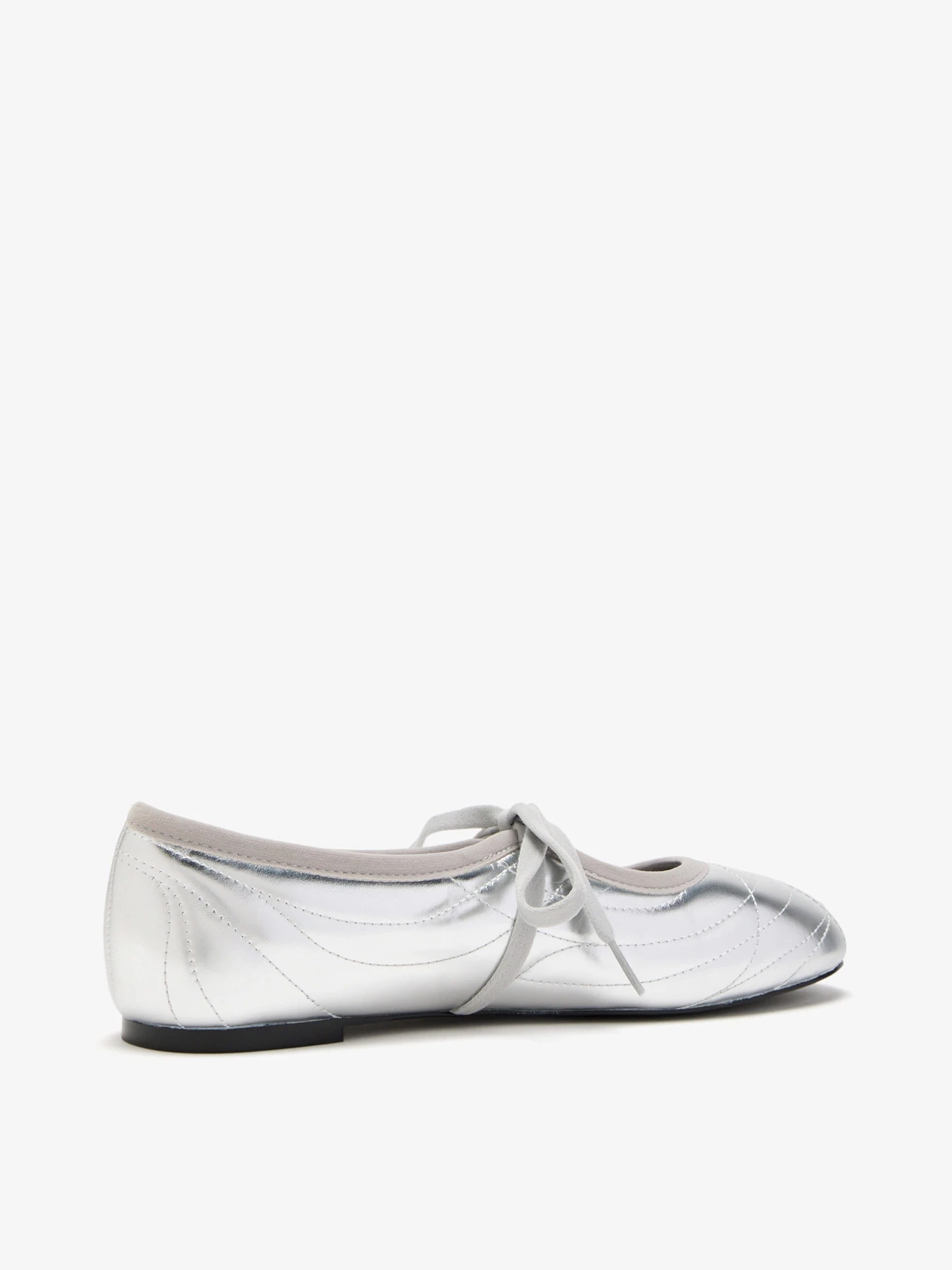 Туфли и лоферы JW PEI ERIKA модель JF30619-9 Туфли и лоферы JW PEI ERIKA модель JF30619-9 Фото