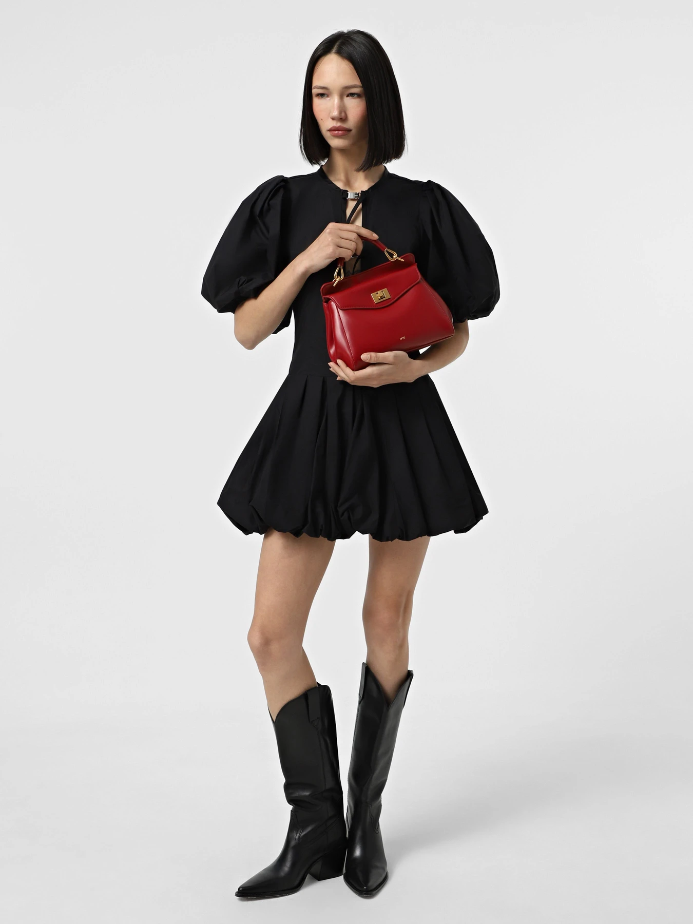 Сумки JW PEI Lucia Classic модель 2T68-4 Фото