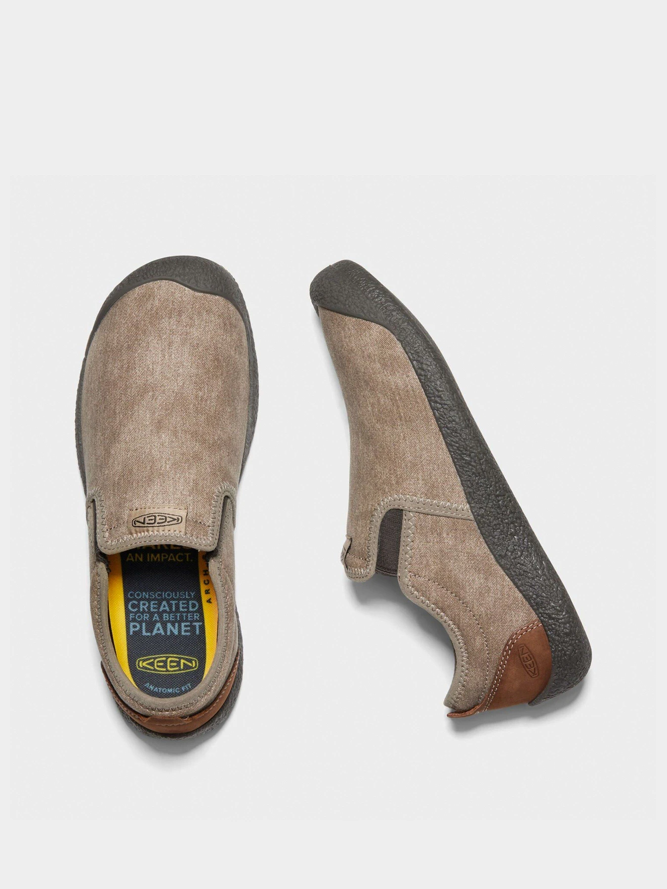 Сліпони та мокасини Keen Howser Canvas модель 1026146 Сліпони Бежевий Фото