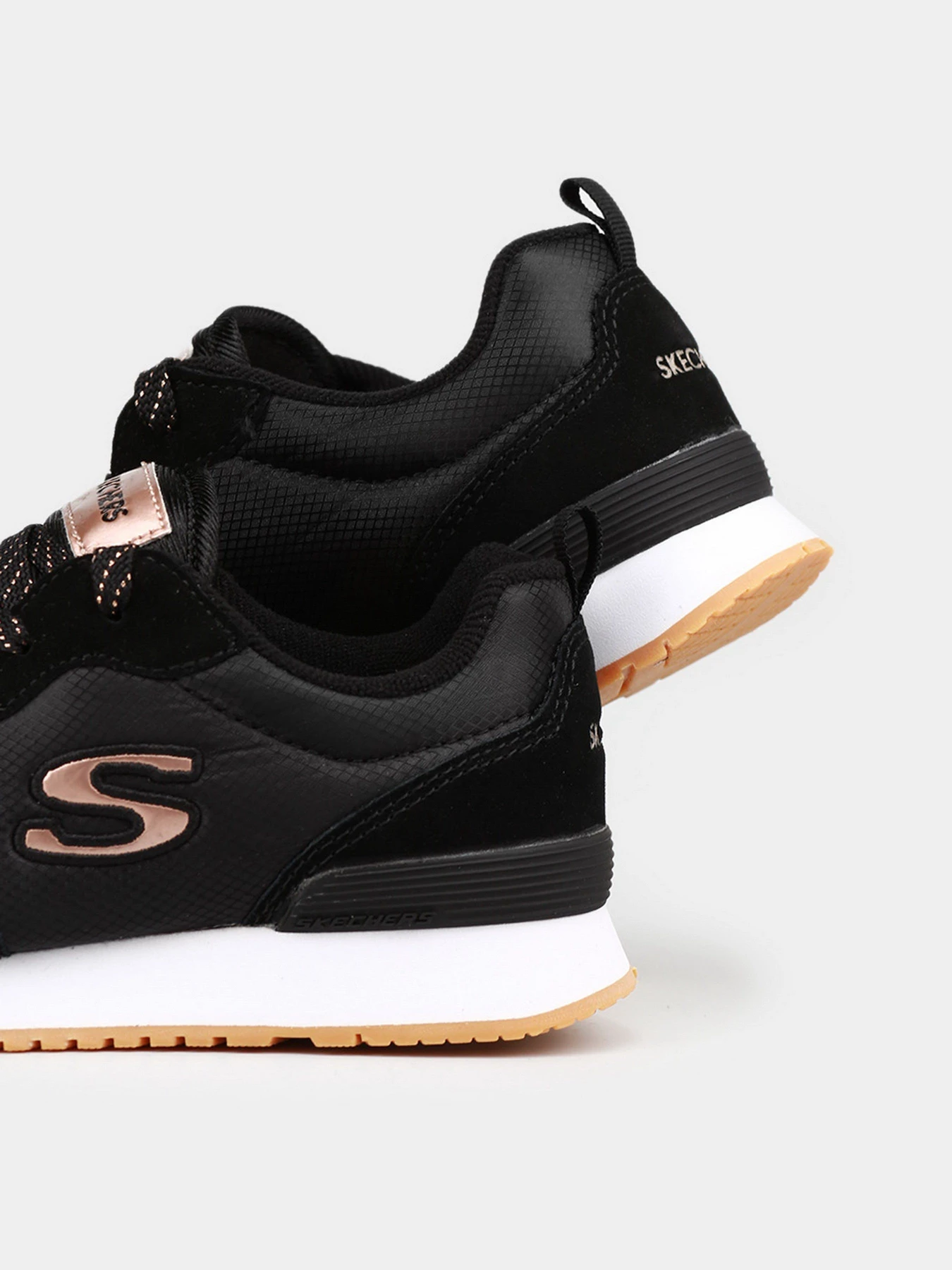 Кроссовки Skechers Retrospect Og модель 310570L BLK Кроссовки Skechers Retrospect Og модель 310570L BLK Фото