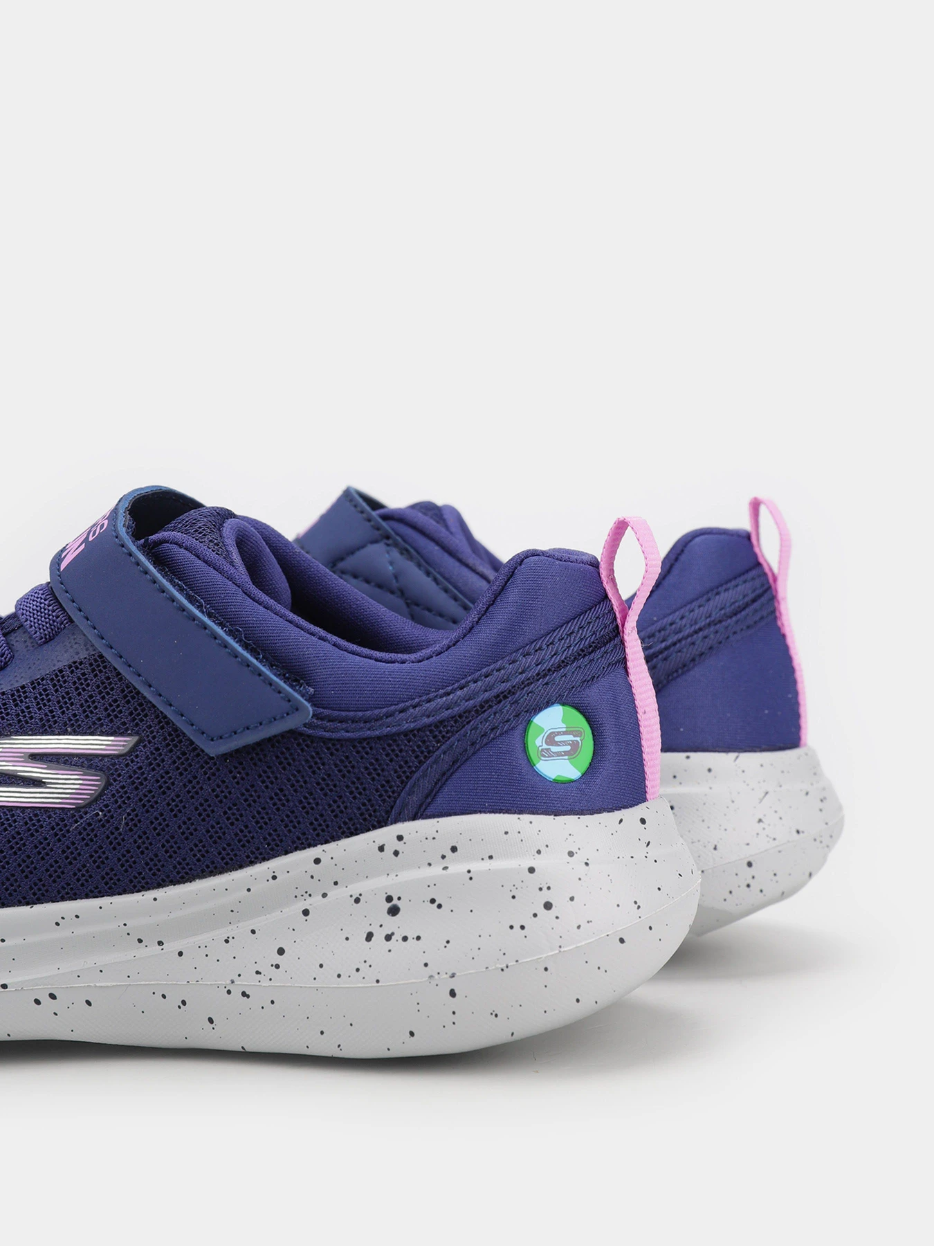 Кроссовки Skechers GO RUN FAST - Earthy Gal модель 302491L NVY Кроссовки Skechers GO RUN FAST - Earthy Gal модель 302491L NVY Фото