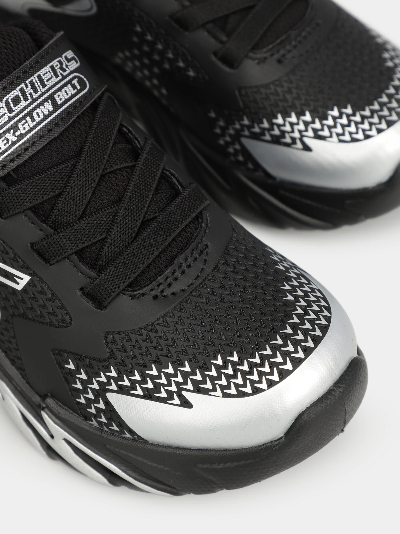 Кросівки Skechers S Lights: Flex-Glow Bolt модель 400138L BKSL Кросівки Skechers S Lights: Flex-Glow Bolt модель 400138L BKSL Фото