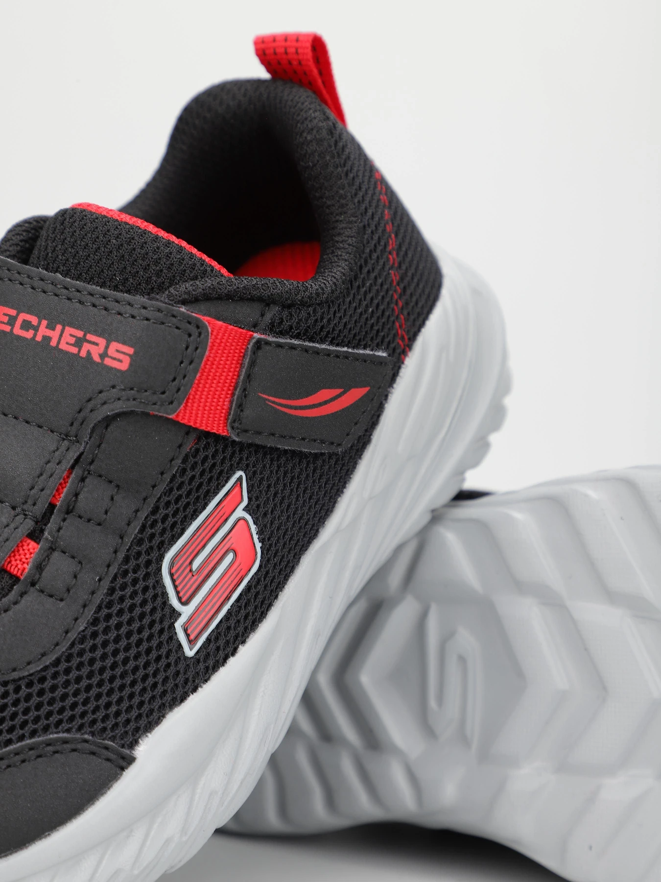 Кроссовки Skechers Nitro Sprint модель 407313N BKRD Фото