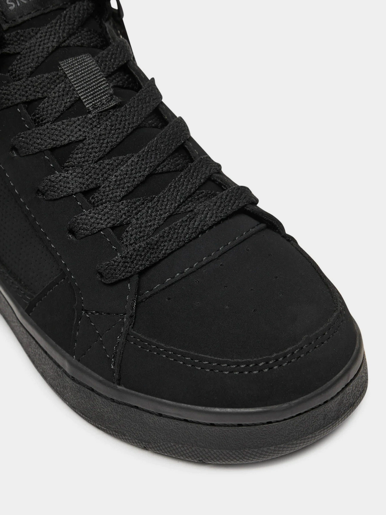 Кеды Skechers Smooth Street - Cozy модель 405618L BBK Кеды Skechers Smooth Street - Cozy модель 405618L BBK Фото