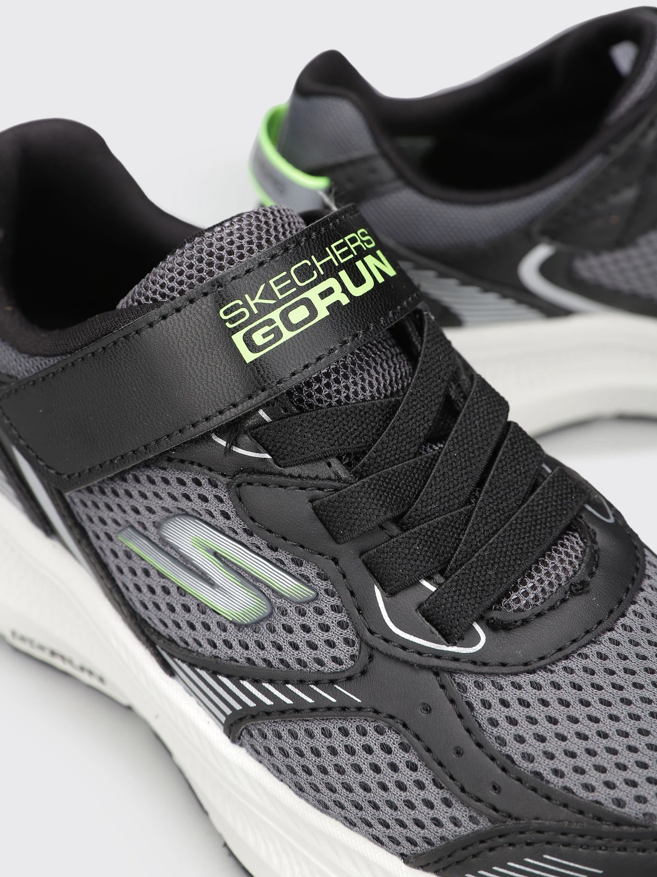 Кросівки Skechers GO RUN CONSISTENT 2.0 модель 405039L BKCC Кросівки Skechers GO RUN CONSISTENT 2.0 модель 405039L BKCC Фото
