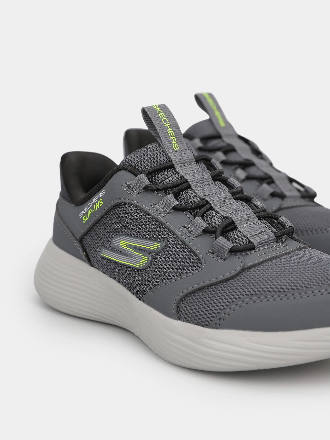 Кроссовки Skechers GO RUN 400 V2 модель 403899L CCBK Кроссовки Skechers GO RUN 400 V2 модель 403899L CCBK Фото