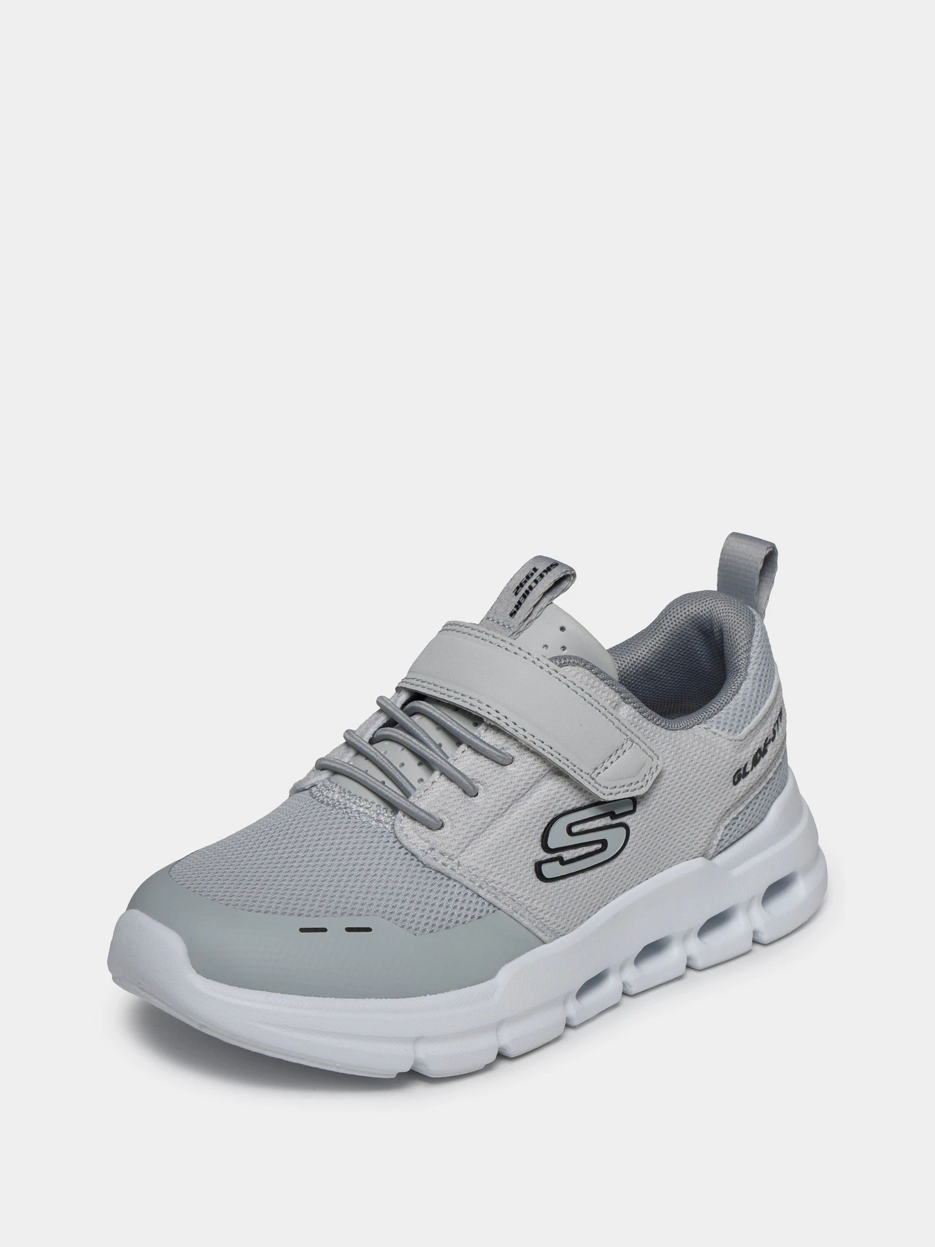 Кроссовки Skechers SKECHERS GLIDE-STEP FLOW модель 404172L LTGY Кроссовки Skechers SKECHERS GLIDE-STEP FLOW модель 404172L LTGY Фото