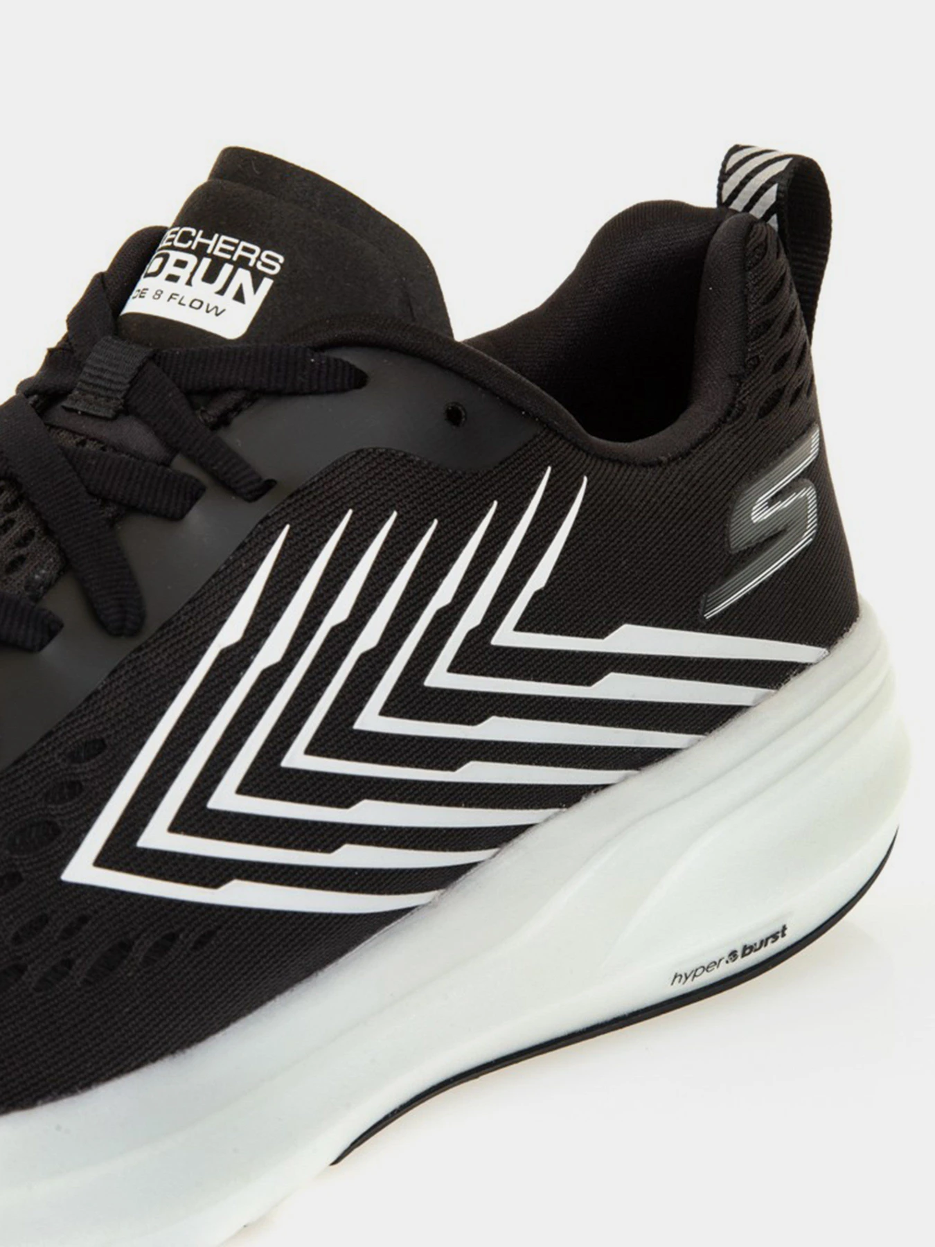 Кроссовки Skechers GORUN RIDE 8 FLOW модель 220218 BKW Фото