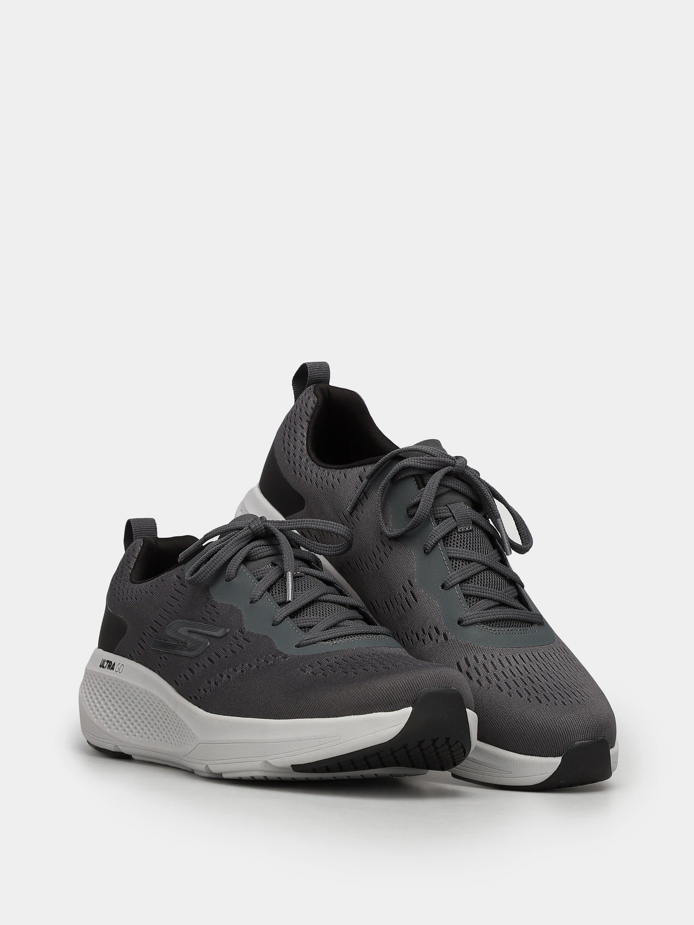 Кросівки Skechers GOrun Elevate модель 220184 CCBK Кросівки Skechers GOrun Elevate модель 220184 CCBK Фото