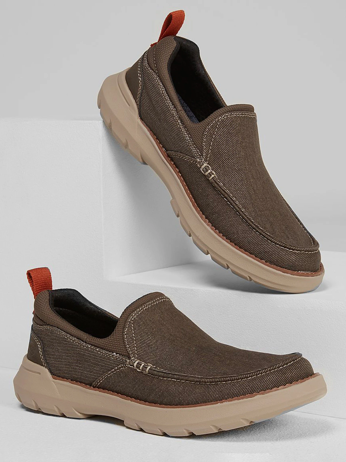 Слипоны и мокасины Skechers Doveno - Hangout модель 204050 CHOC Фото