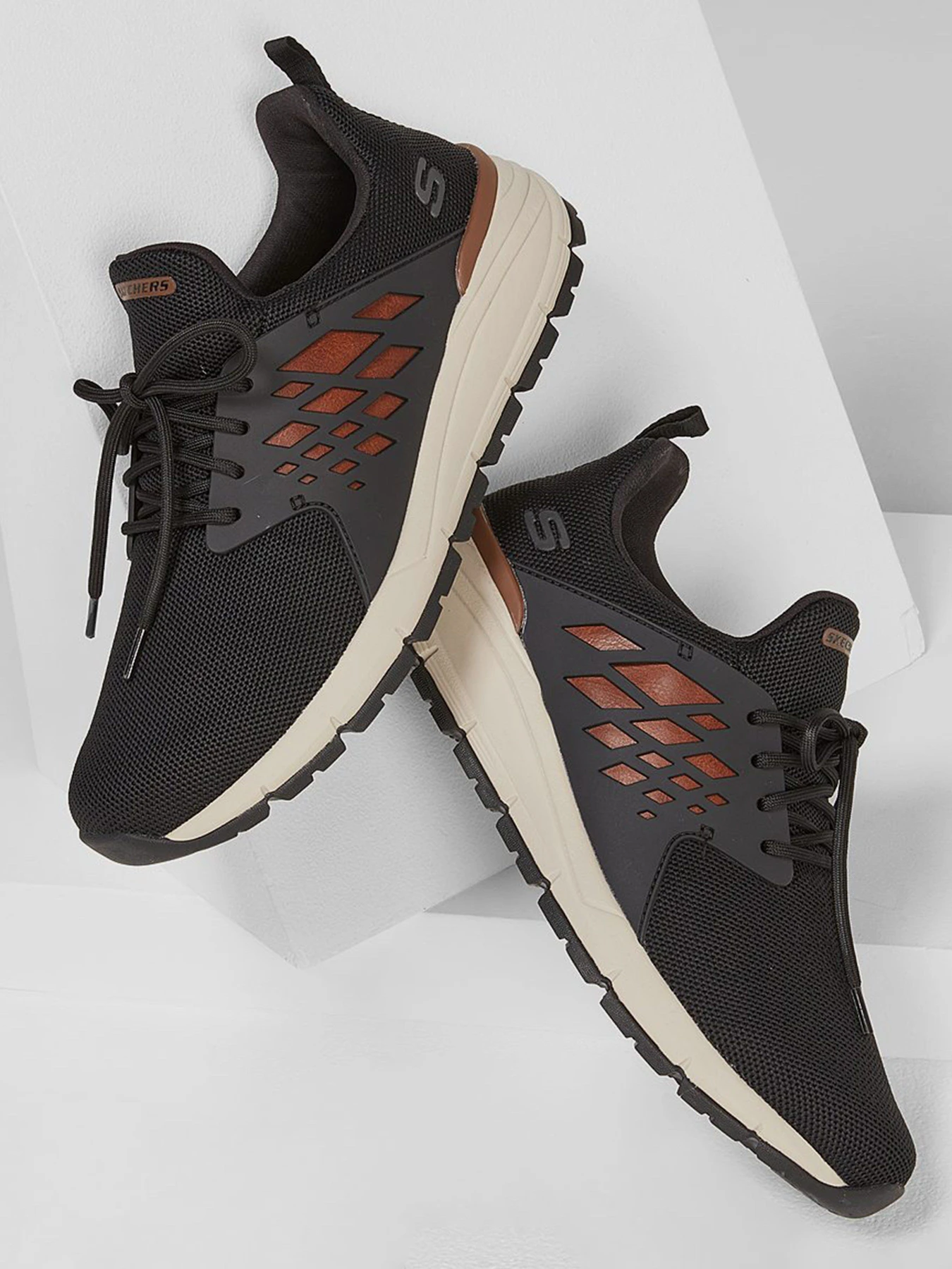 Кроссовки Skechers Volero - Arza модель 210050 BLK Фото