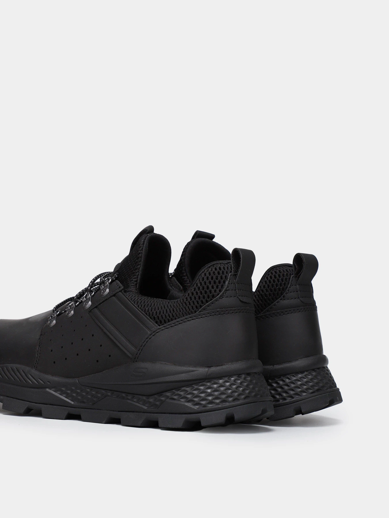 Кросівки Skechers Relaxed Fit®: Riglen – Albano модель 204294 BBK Фото