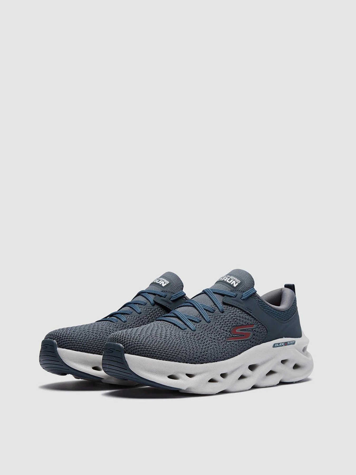 Кросівки Skechers Go Run Glide-Step Max модель 220302 CHAR Фото